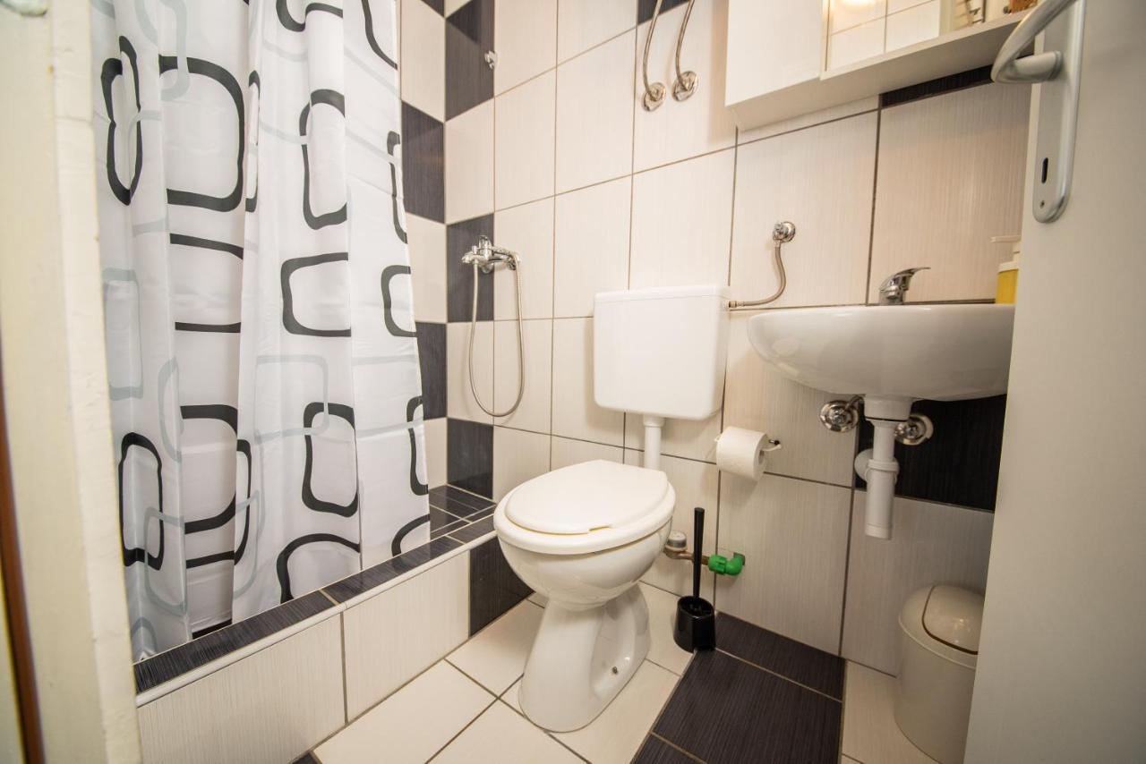 Apartmani Manita Paklenica Селине Экстерьер фото