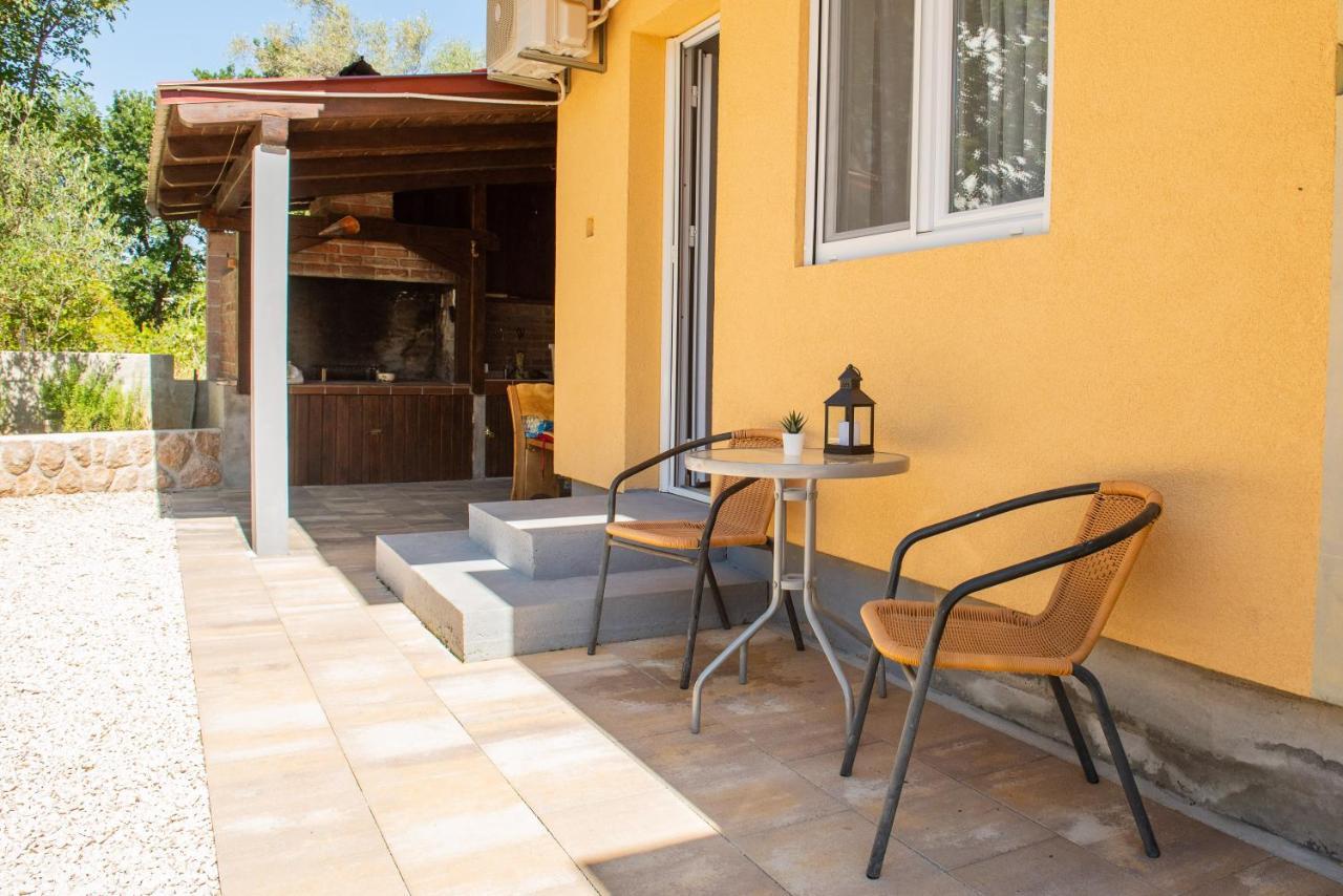Apartmani Manita Paklenica Селине Экстерьер фото