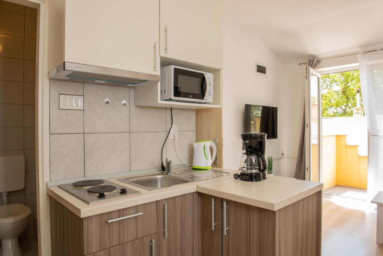 Apartmani Manita Paklenica Селине Экстерьер фото